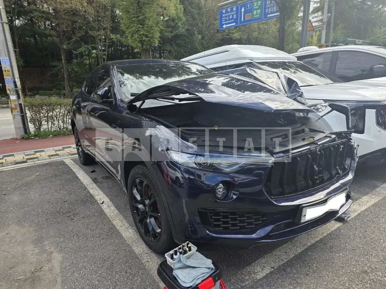 Photo 2 of 9: 2019 Maserati Levante Diesel, VIN ZN661TUGXKX318104 — Korean insurance auction
