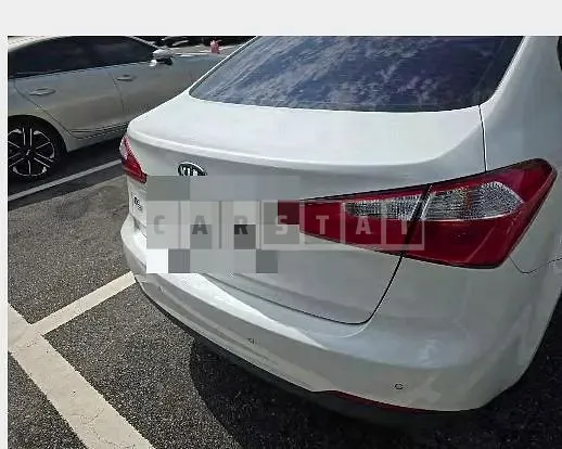 Photo 2 of 9: 2015 Kia Kz — Korean insurance auction
