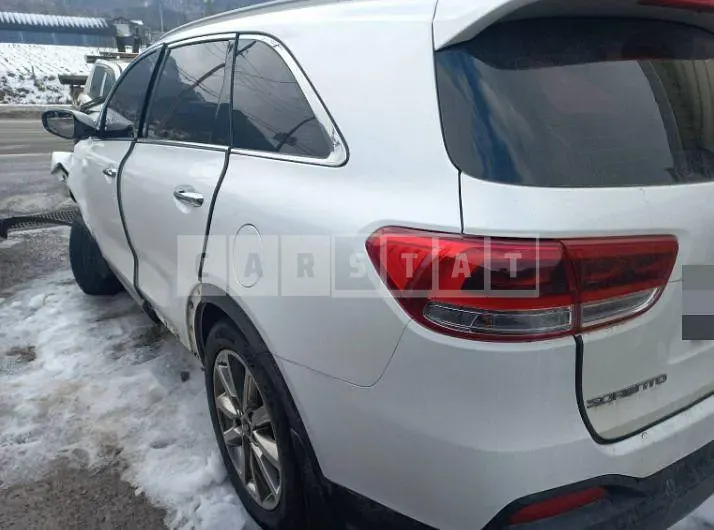 Photo 2 of 9: 2015 Kia Sorento 2.0, VIN KNAPK81ABFA072839 — Korean insurance auction