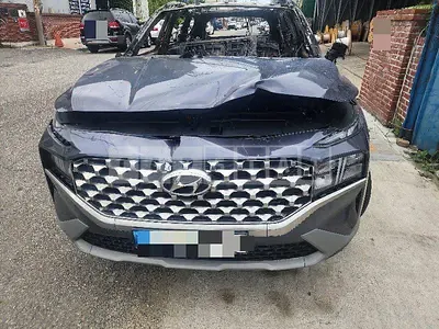Photo 1 of 13: 2023 Hyundai Santa Fe TM — Korean insurance auction
