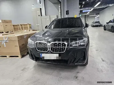 Photo 1 of 10: 2024 BMW X4 xDrive20i — Korean insurance auction