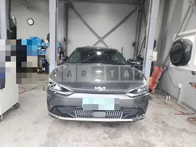 Photo 1 of 21: 2022 Kia EV6 Long Range Earth 4WD — Korean insurance auction