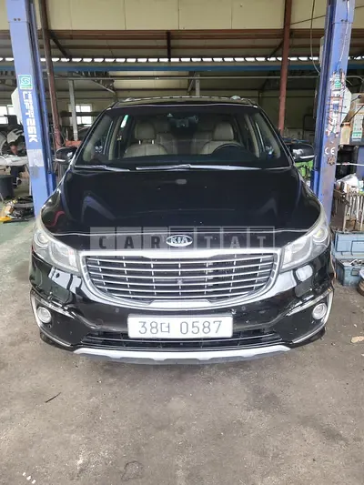 Photo 1 of 6: 2015 Kia Carnival 2.2, VIN KNAME81ABGS179934 — Korean insurance auction