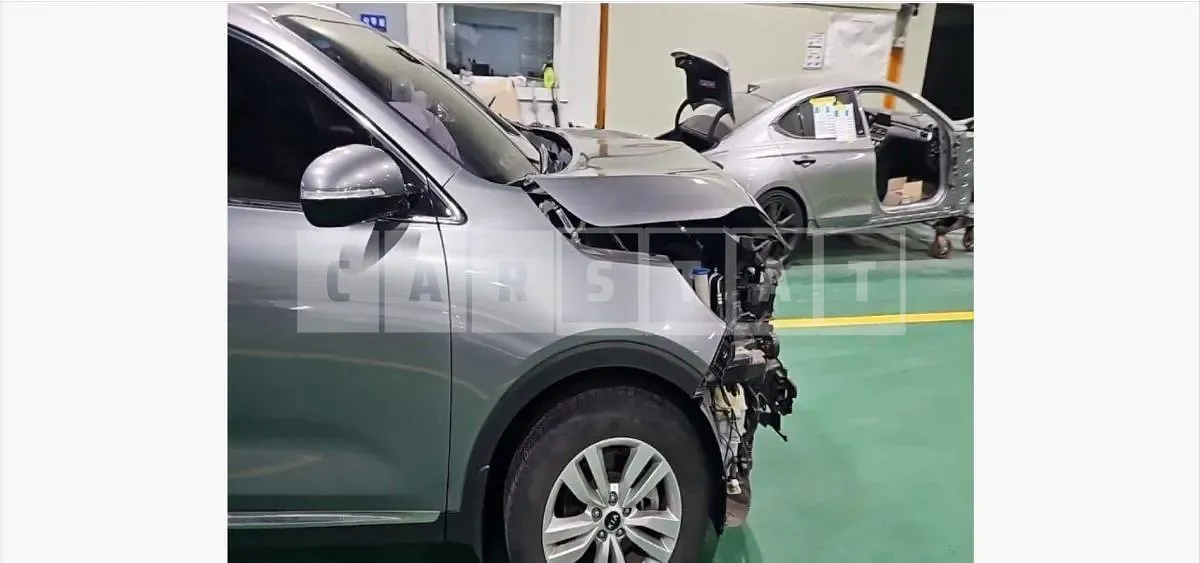 Photo 2 of 40: 2015 Kia Sorento — Korean insurance auction