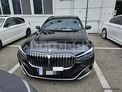 Photo 1 of 38: 2022 BMW 740i — Korean insurance auction