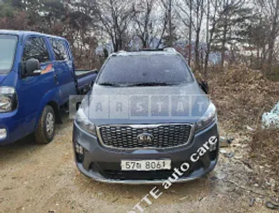 Photo 1 of 15: 2018 Kia Sorento, VIN KNAPS81BDJA468186 — Korean insurance auction