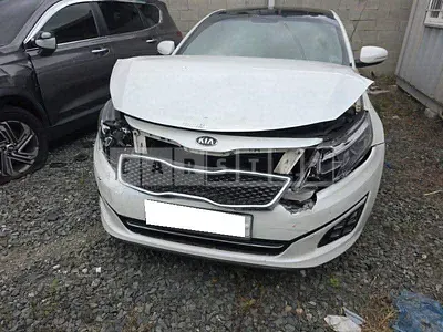 Photo 1 of 15: 2015 Kia K5 2.0 (Len_lpg), VIN KNAGN418BFA613960 — Korean insurance auction