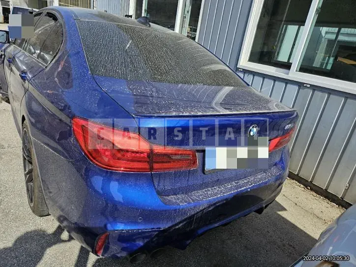 Photo 2 of 17: 2020 BMW M5, VIN WBSJF0103LCE21811 — Korean insurance auction