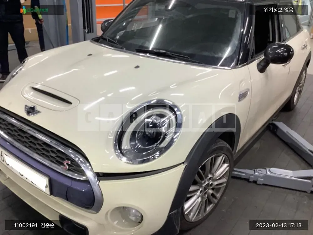 Photo 2 of 14: 2015 MINI Minicooper SD (5), VIN WMWXT710XG2C15154 — Korean insurance auction