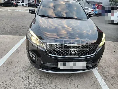 Photo 1 of 10: 2016 Kia Sorento — Korean insurance auction