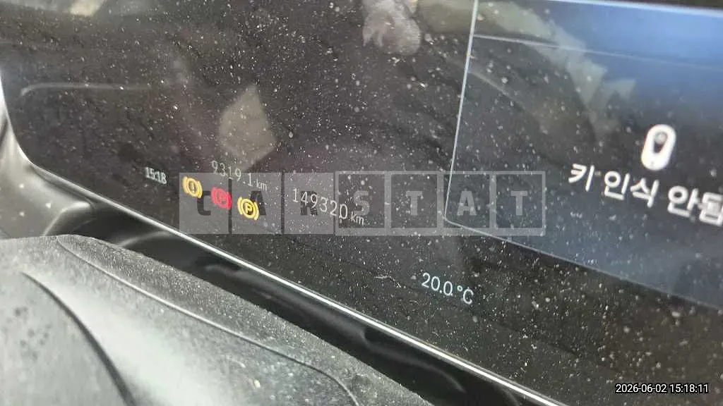 Photo 2 of 11: 2022 Mercedes-Benz EQE350 + — Korean insurance auction