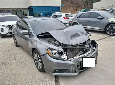 Photo 1 of 5: 2017 Nissan Altima 2.5, VIN 1N4AL3AP4HC111823 — Korean insurance auction