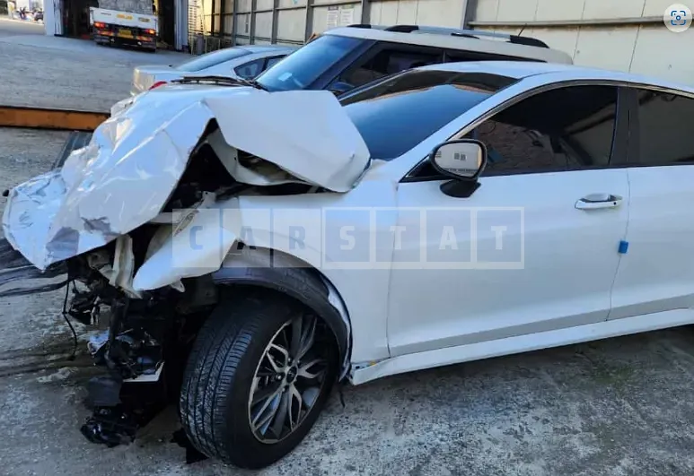 Photo 2 of 9: 2022 Kia K5, VIN KNAG141ABNA182415 — Korean insurance auction