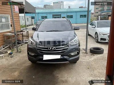 Photo 1 of 20: 2016 Hyundai Santa Fe, VIN KMHSW81UBHU733556 — Korean insurance auction