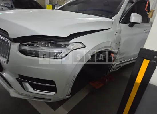 Photo 2 of 8: 2022 Volvo XC90 T8 AWD, VIN YV1LFH60DN1871890 — Korean insurance auction
