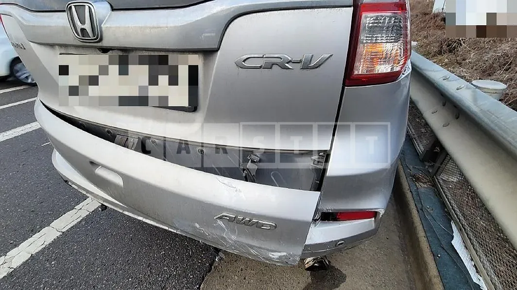 Photo 2 of 8: 2015 Honda CR-V 4WD — Korean insurance auction