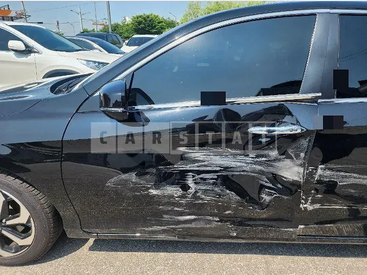 Photo 2 of 14: 2017 Honda Accord 2.4 — Korean insurance auction