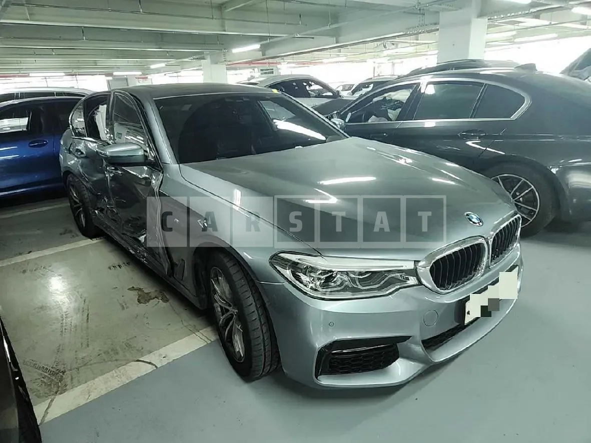 Photo 2 of 14: 2017 BMW 530i xDrive, VIN WBAJD9100HG477586 — Korean insurance auction