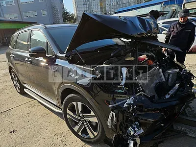 Photo 1 of 17: 2022 Kia Sorento, VIN KNARH81GBNA068790 — Korean insurance auction