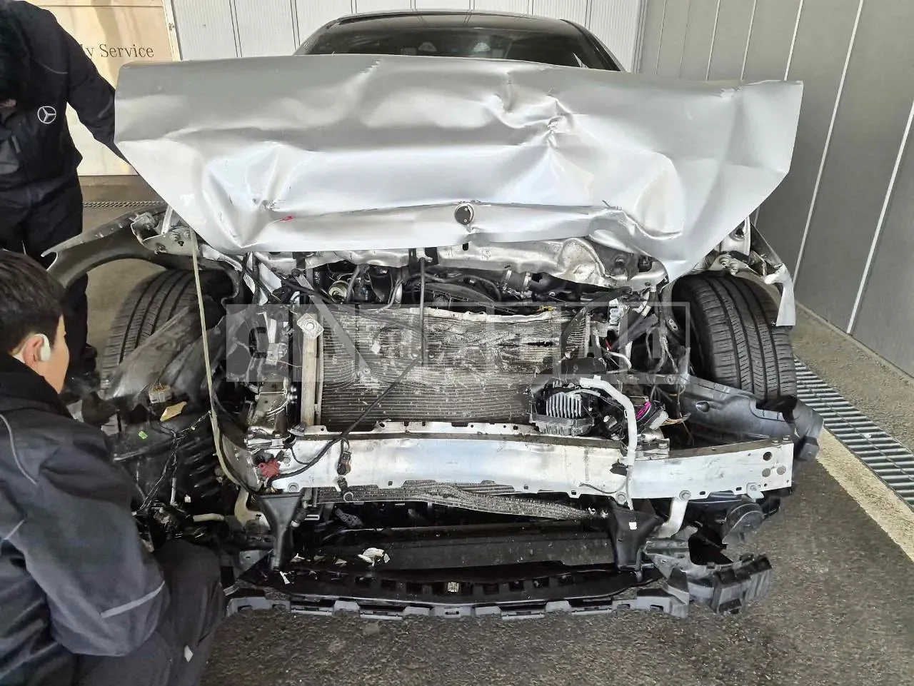 Photo 2 of 24: 2016 Mercedes-Benz C200 Coupe, VIN WDDWJ4CB0GF389411 — Korean insurance auction