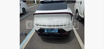 Photo 1 of 25: 2021 Kia EV6 Long Range Earth 2WD — Korean insurance auction