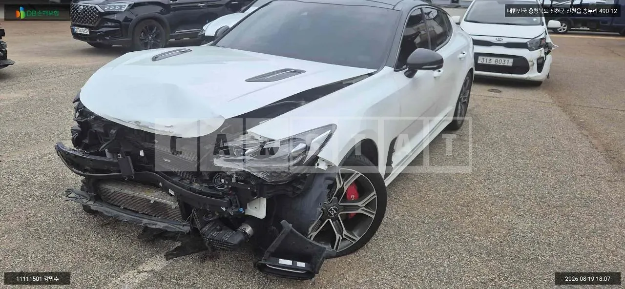 Photo 2 of 11: 2020 Kia Stinger, VIN KNAE751CDLS076837 — Korean insurance auction