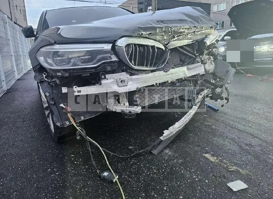 Photo 2 of 83: 2018 BMW 520d — Korean insurance auction
