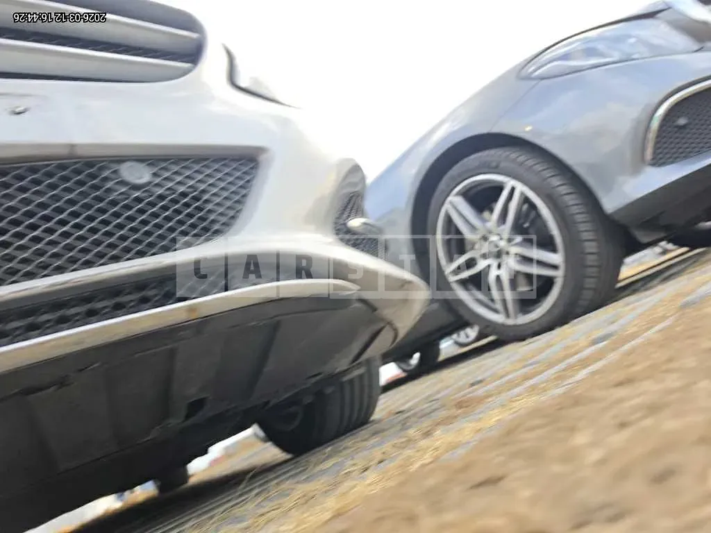 Photo 2 of 27: 2016 Mercedes-Benz B200 d — Korean insurance auction