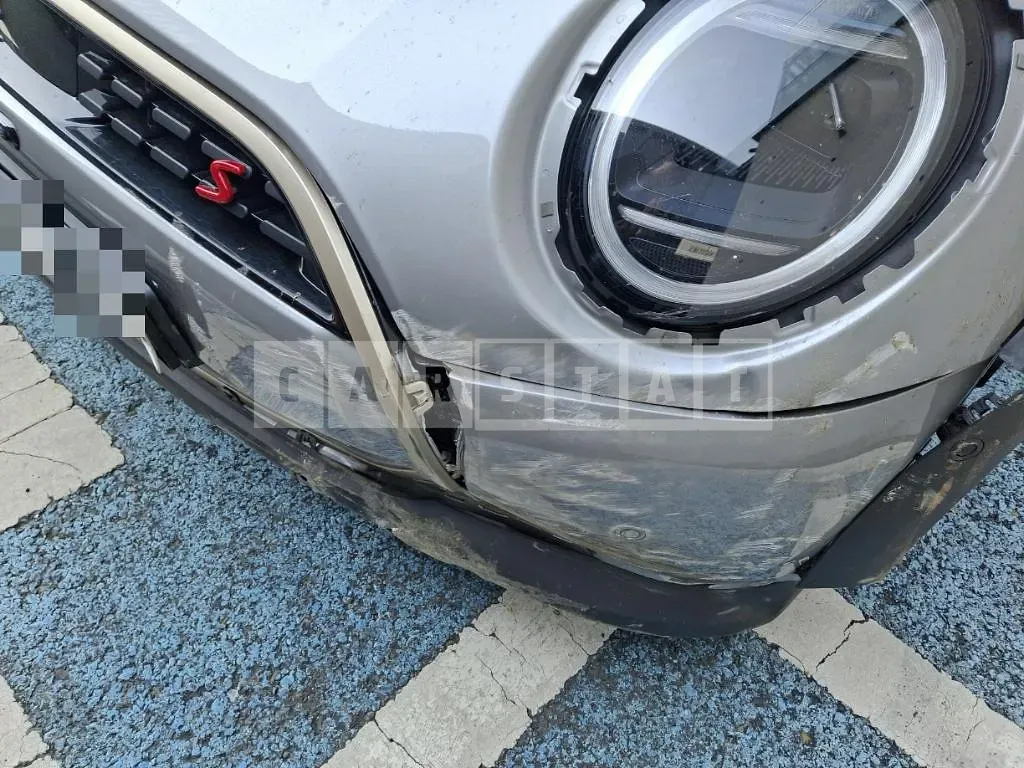 Photo 2 of 60: 2024 MINI Cooper S Five-Door — Korean insurance auction