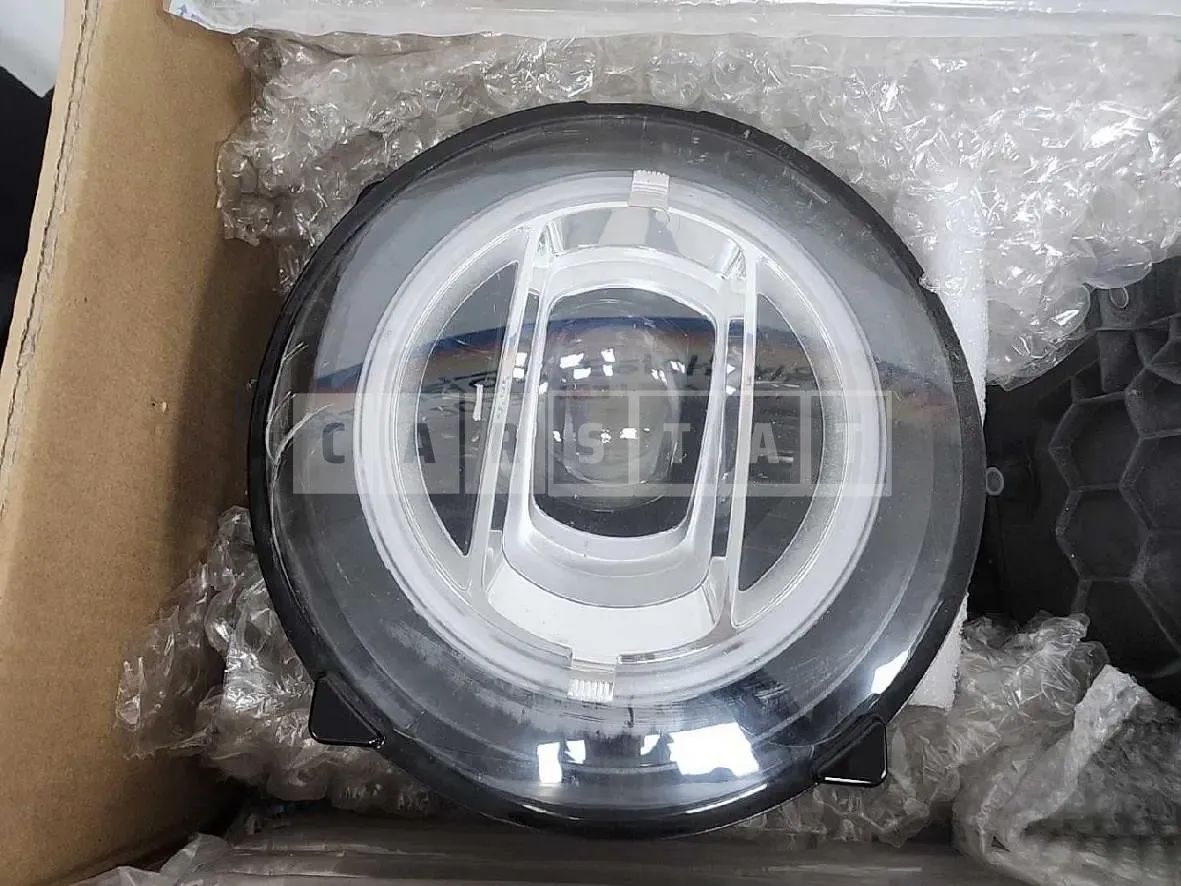 Photo 2 of 4: 2021 Mercedes-Benz (parts) G63 Headlamp — Korean insurance auction