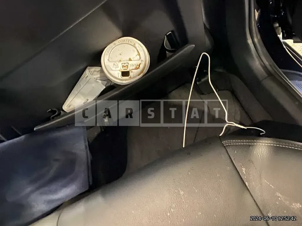 Photo 2 of 27: 2018 BMW 530i — Korean insurance auction