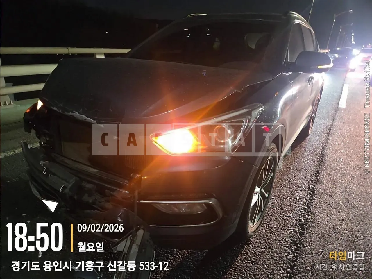 Photo 2 of 7: 2016 Hyundai Santa Fe, VIN KMHSW81XDGU631735 — Korean insurance auction