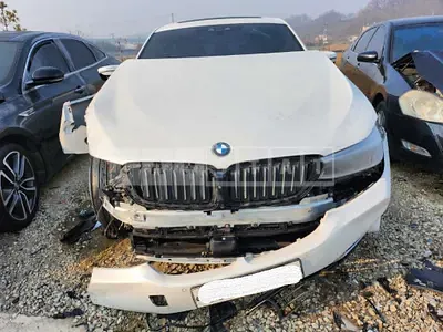 Photo 1 of 13: 2018 BMW 630d xDrive, VIN WBAJW8106JBK91400 — Korean insurance auction