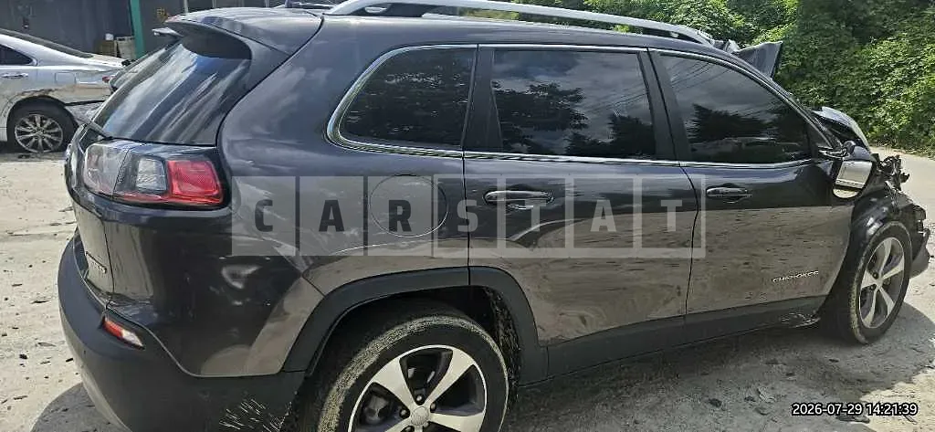 Photo 2 of 17: 2021 Jeep Zip Cherokee 2.4 FWD — Korean insurance auction
