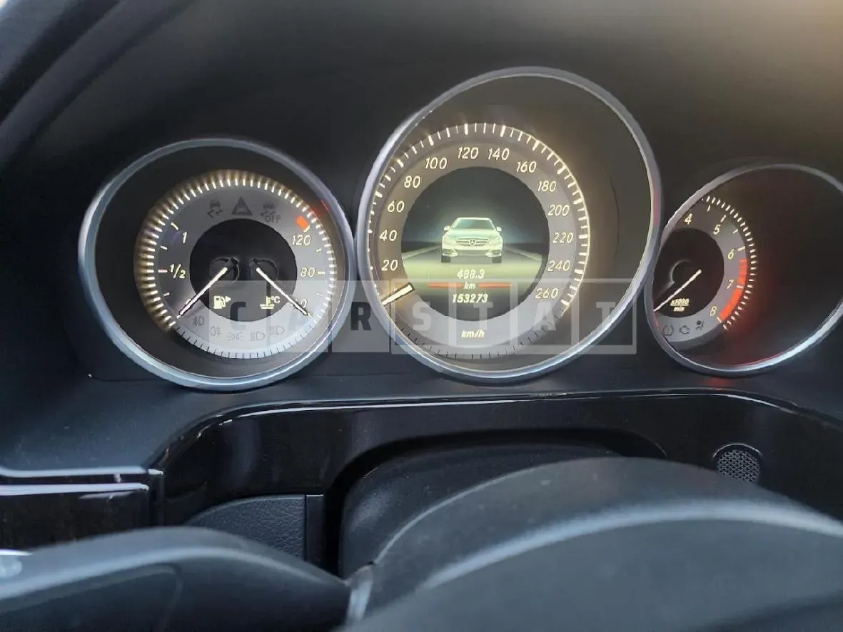 Photo 2 of 17: 2014 Mercedes-Benz E350 4Matic — Korean insurance auction
