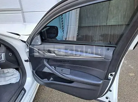 Photo 2 of 30: 2019 BMW 530i M Sport Package Plus, VIN WBAJD3108KB317022 — Korean insurance auction