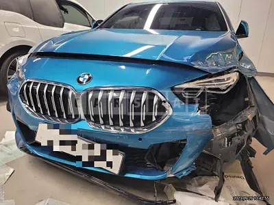 Photo 1 of 34: 2022 BMW 220i Gran Coupe — Korean insurance auction