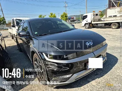 Photo 1 of 49: 2022 Hyundai IONIQ 5, VIN KMHKN81CPNU040229 — Korean insurance auction