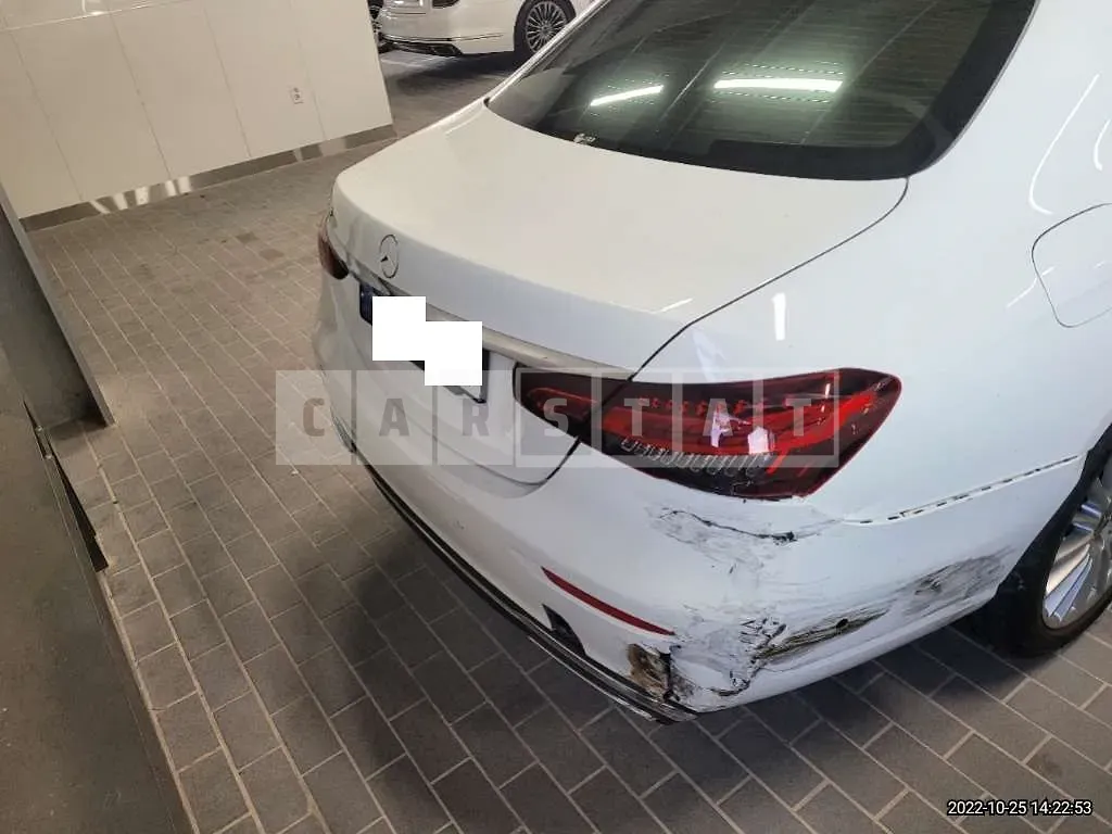 Photo 2 of 24: 2023 Mercedes-Benz E 250, VIN W1KZF4FB9PB101161 — Korean insurance auction