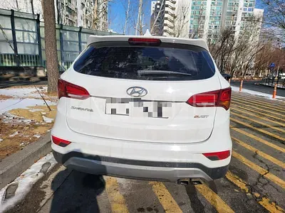 Photo 1 of 4: 2016 Hyundai Santa Fe DM — Korean insurance auction