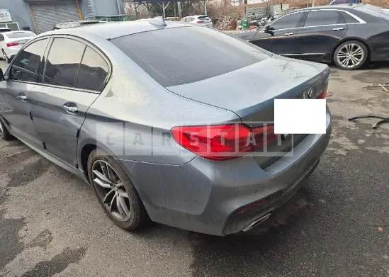 Photo 2 of 11: 2017 BMW 520d — Korean insurance auction