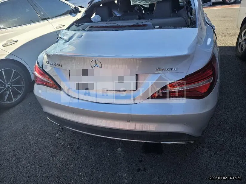 Photo 2 of 26: 2016 Mercedes-Benz CLA250 4Matic — Korean insurance auction