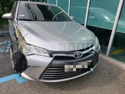 Photo 1 of 19: 2017 Toyota Camry — Korean insurance auction