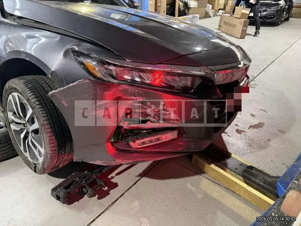 Photo 2 of 13: 2019 Honda Accord Hybrid — Korean insurance auction