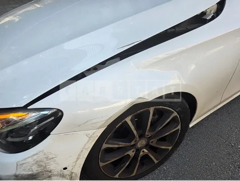 Photo 2 of 4: 2016 Mercedes-Benz E300 — Korean insurance auction