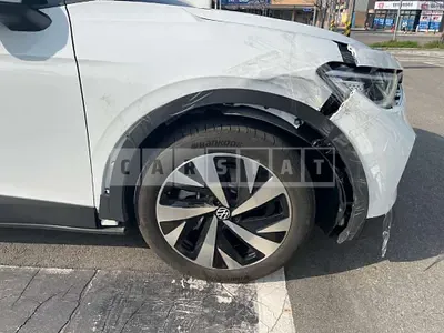 Photo 1 of 2: 2025 Volkswagen (parts) ID.4 Pro Wheels — Korean insurance auction