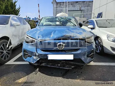 Photo 1 of 19: 2024 Volvo C40, VIN YV1XKERA3R2091603 — Korean insurance auction