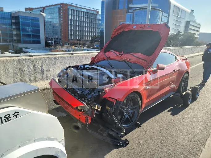 Photo 2 of 10: 2020 Ford Mustang GT 5.0 Coupe, VIN 1FA6P8CF0L5157397 — Korean insurance auction