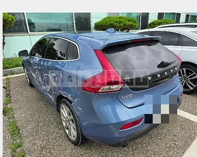Photo 1 of 14: 2016 Volvo V40D3 — Korean insurance auction