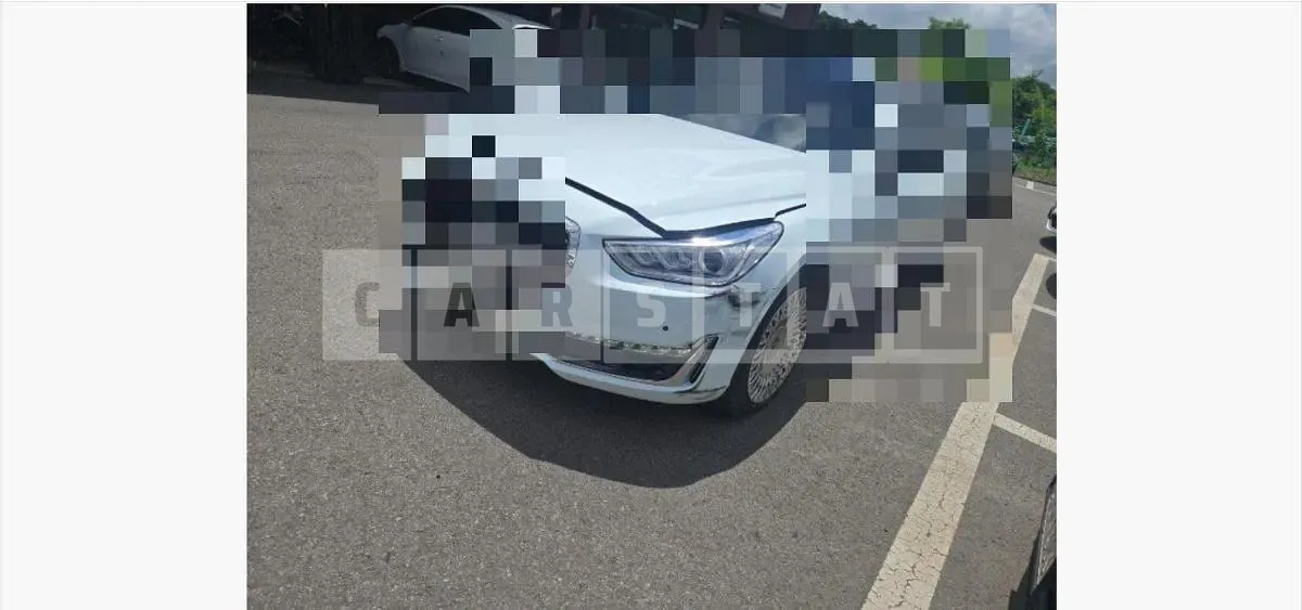 Photo 3 of 3: 2016 Genesis (parts) EQ900 Headlamp — Korean insurance auction